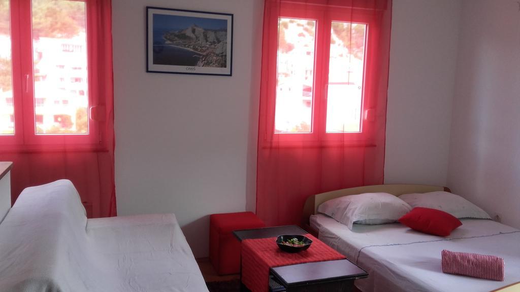 Apartment Max Omiš Εξωτερικό φωτογραφία