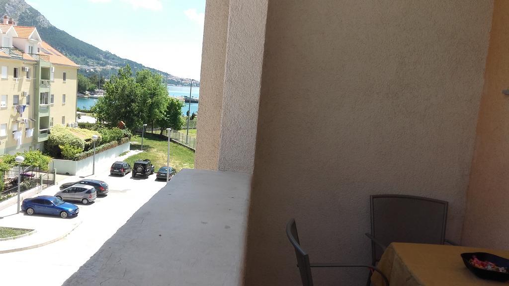 Apartment Max Omiš Εξωτερικό φωτογραφία